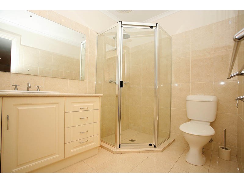 10 Rossiter Drive, Evanston Park SA 5116