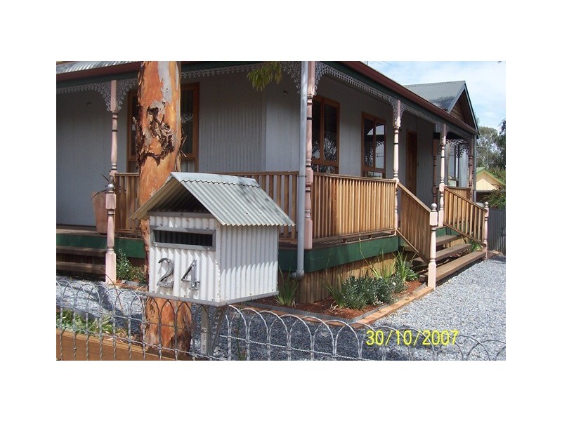 24 Thirteenth Street, Gawler South SA 5118