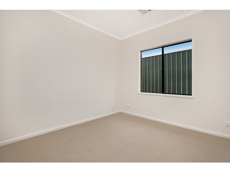 526C Main North Road, Evanston Park SA 5116