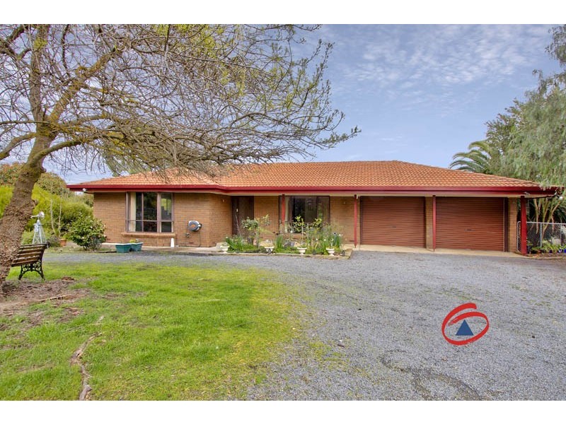 3 Pink Gum Drive, Cockatoo Valley SA 5351