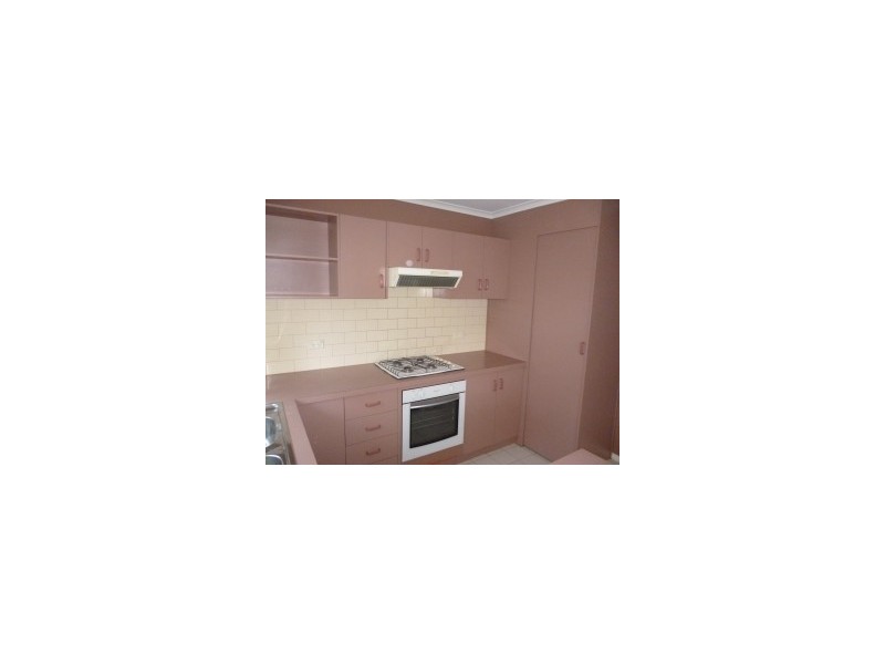 8 Cox St, Wynn Vale SA 5127