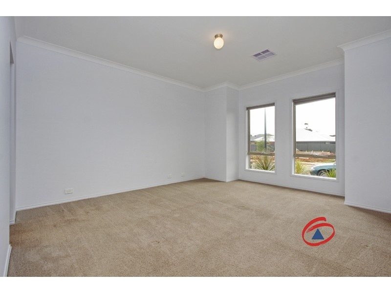 50 Swinden Crescent, Blakeview SA 5114