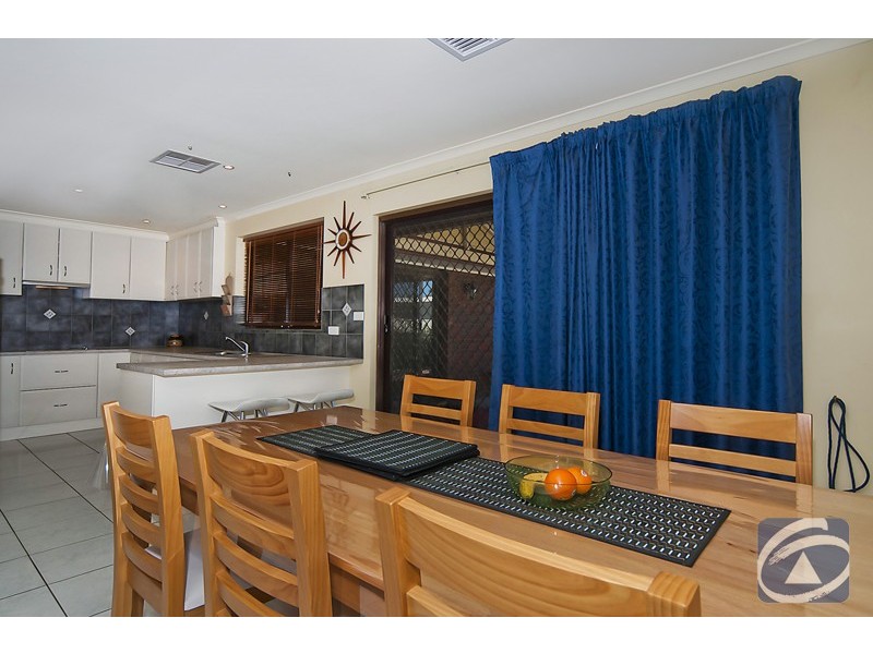 17 Chamberlain Road, Willaston SA 5118