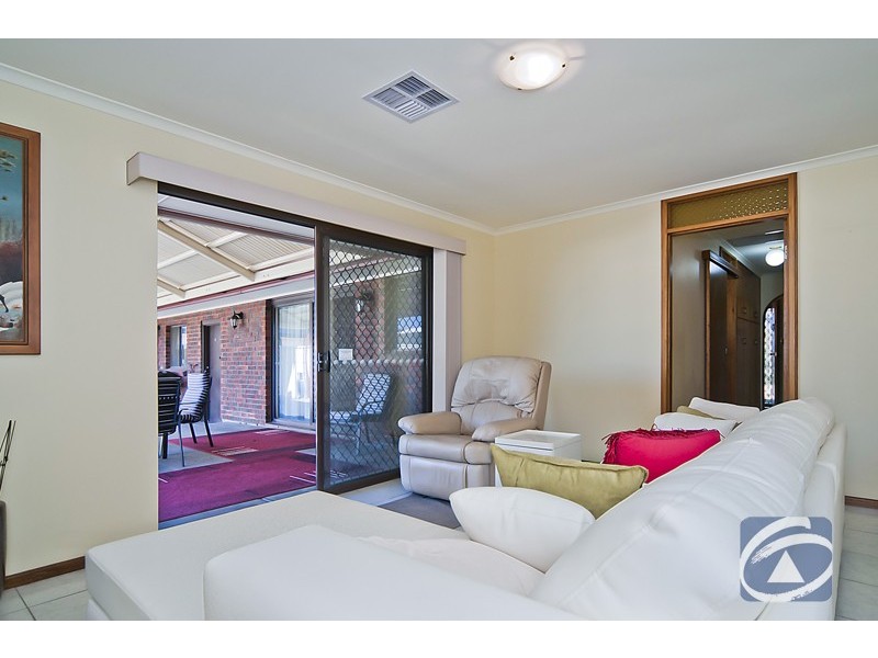 17 Chamberlain Road, Willaston SA 5118