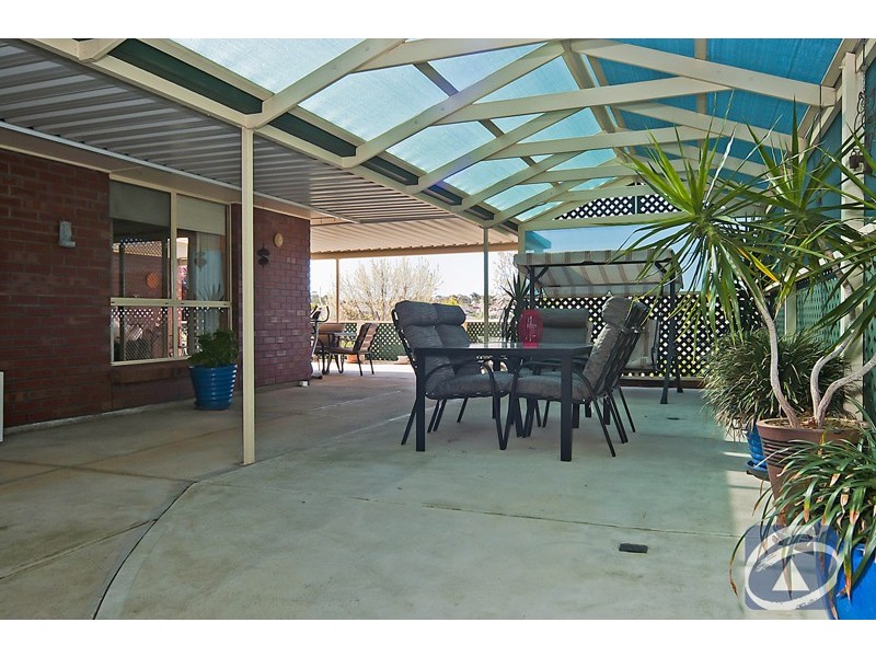 12 Goldfinch Way, Hewett SA 5118