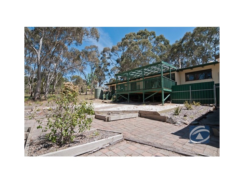 32 Adams Road, Williamstown SA 5351
