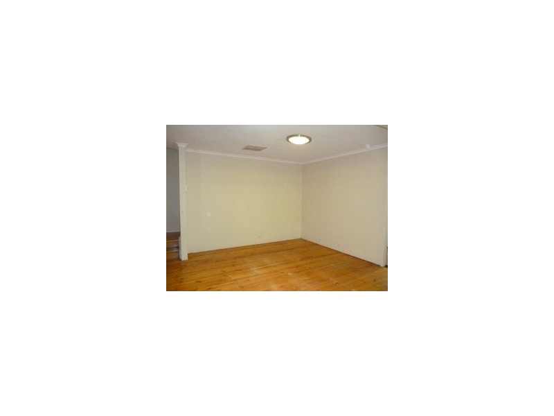 11 Gaylard Cr, Redwood Park SA 5097