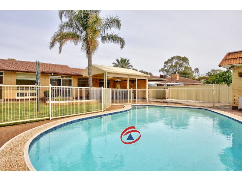19 Jennifer Terrace, Parafield Gardens SA 5107
