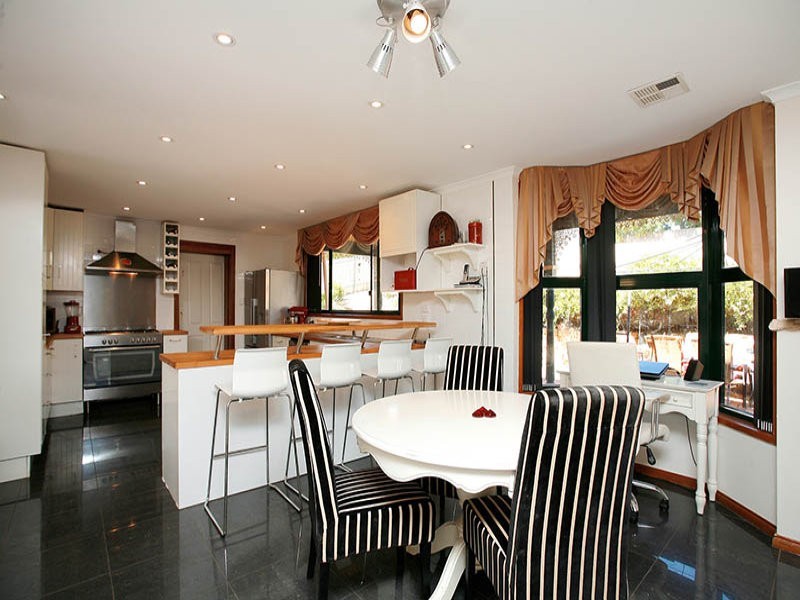 22 McGahan Crescent, Gawler East SA 5118