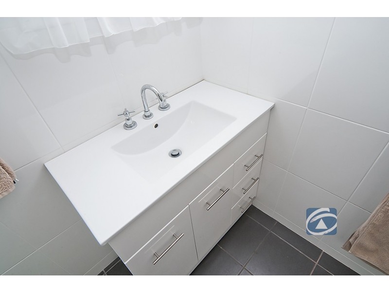 28 Karong Avenue, Brahma Lodge SA 5109