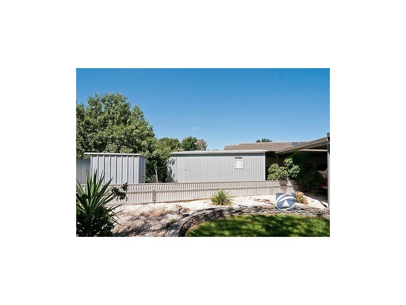 28 Karong Avenue, Brahma Lodge SA 5109