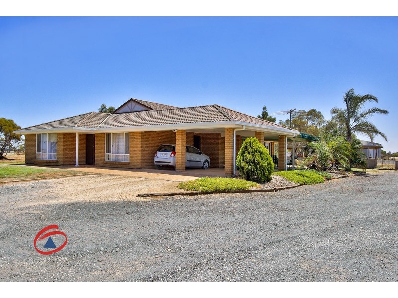 116 Hart Road, Lower Light SA 5501