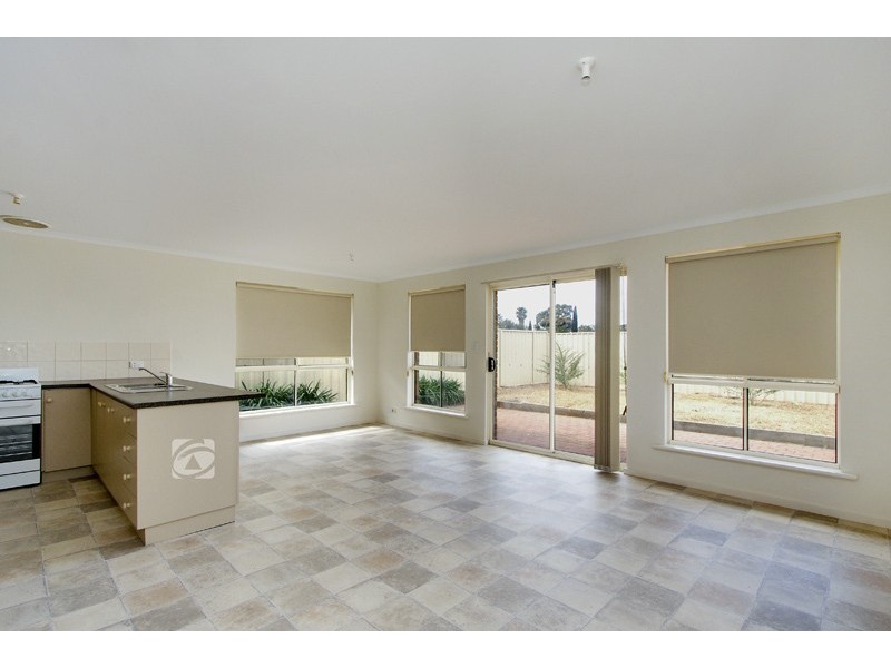 18 Graeber St, Smithfield SA 5114