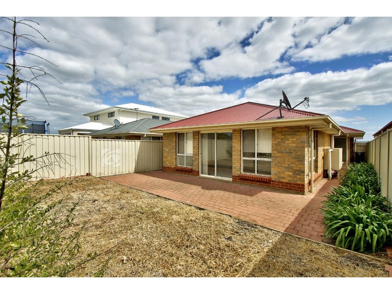 18 Graeber St, Smithfield SA 5114