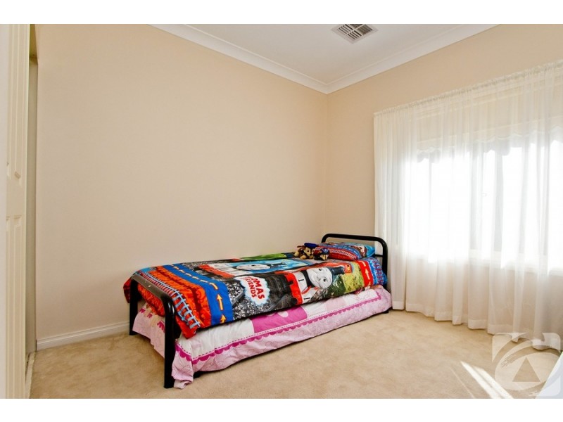 14 Third Street, Gawler South SA 5118