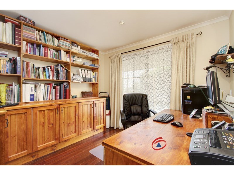 21 Bernacchi Court, Greenwith SA 5125