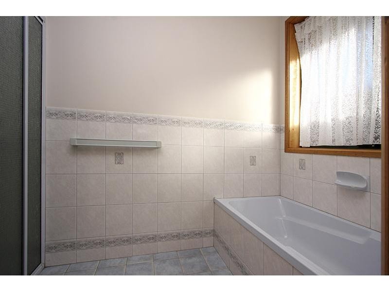 5 Mc’ Donnell Court, Evanston Gardens SA 5116