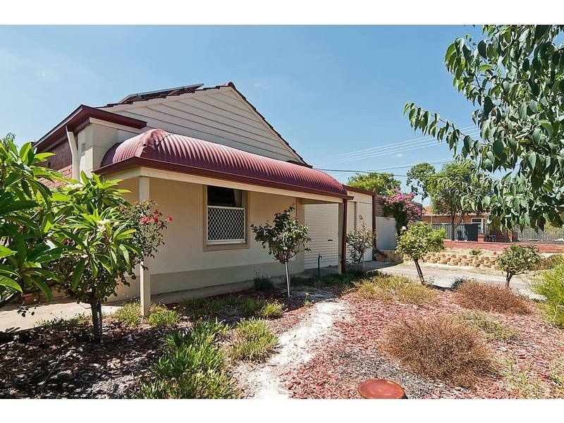 10 Lily Street, Blair Athol SA 5084