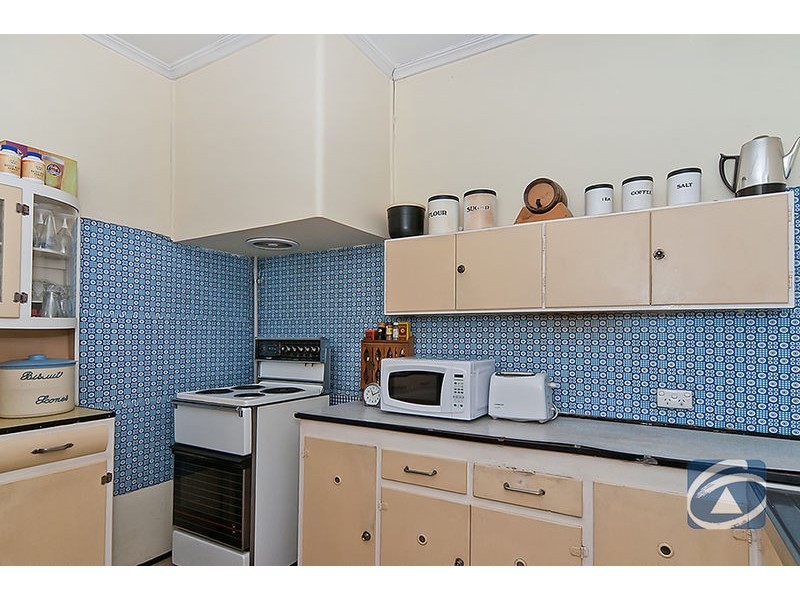 1 Aberdeen Crescent, Findon SA 5023
