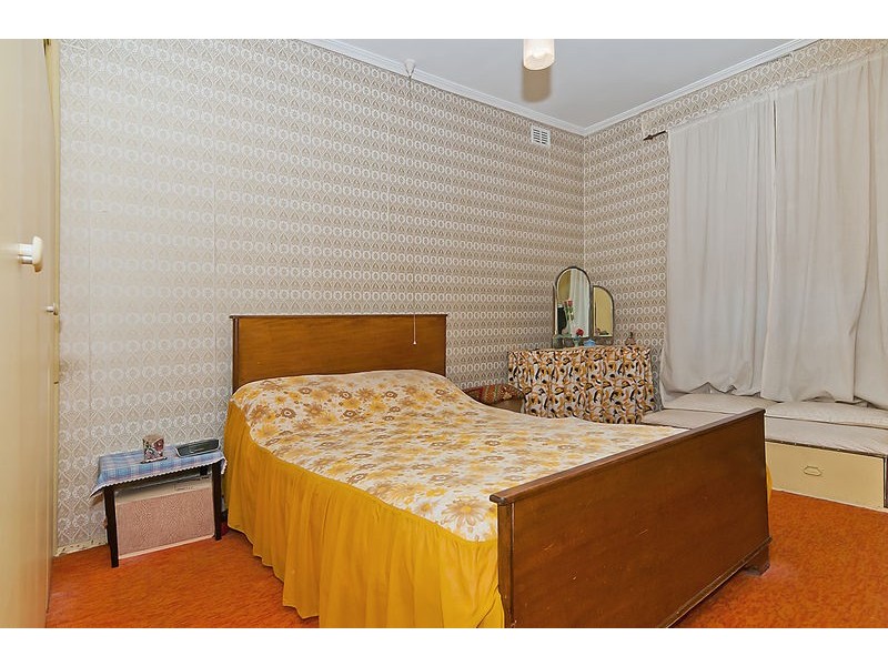 1 Aberdeen Crescent, Findon SA 5023