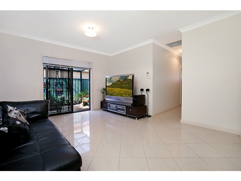23 Frome Crescent, Mawson Lakes SA 5095
