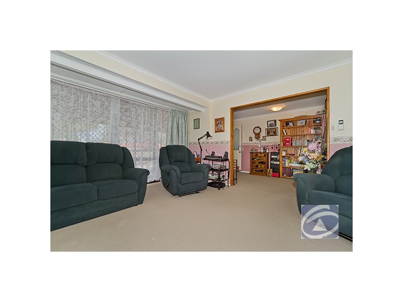 5 Wimborne Street, Elizabeth Downs SA 5113