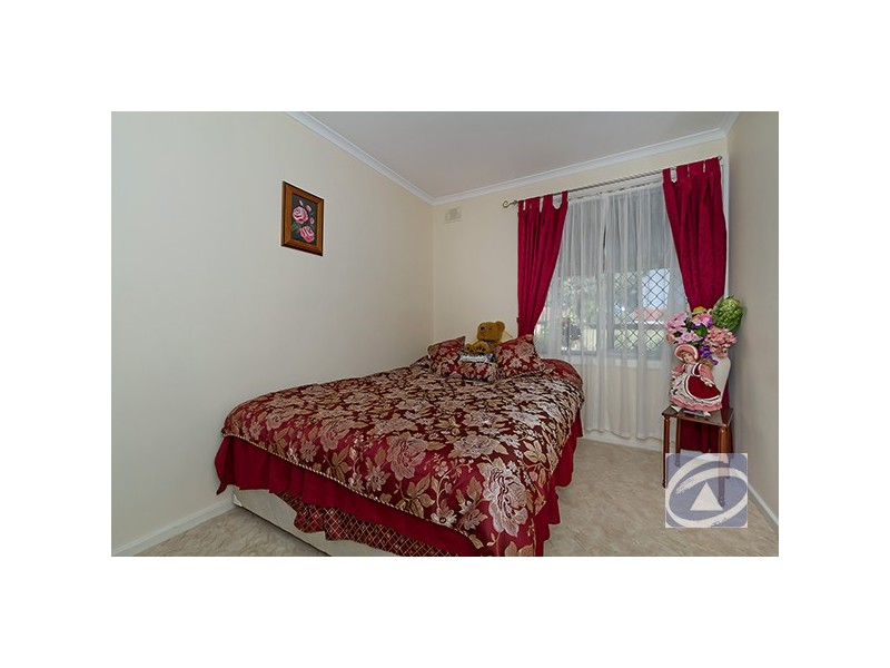 5 Wimborne Street, Elizabeth Downs SA 5113