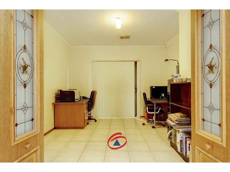 4 Netherby Avenue, Evanston Park SA 5116