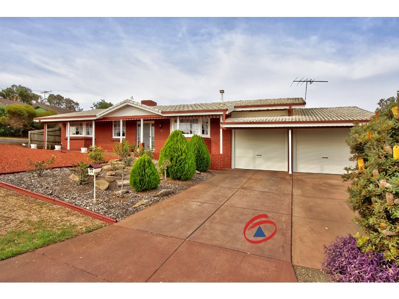 24 Mckinlay Avenue, Gawler East SA 5118