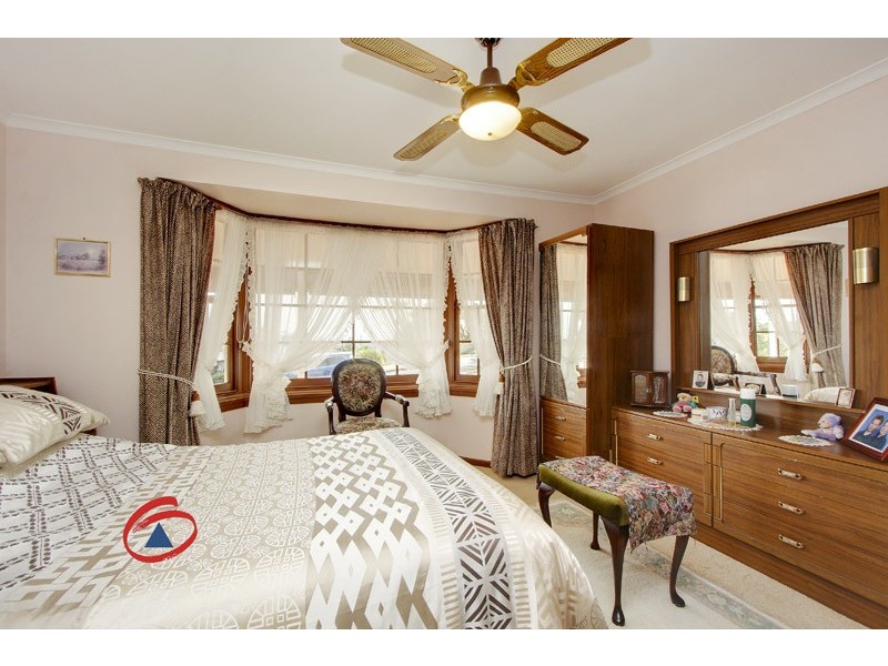 24 Mckinlay Avenue, Gawler East SA 5118