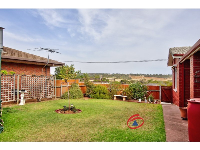 24 Mckinlay Avenue, Gawler East SA 5118