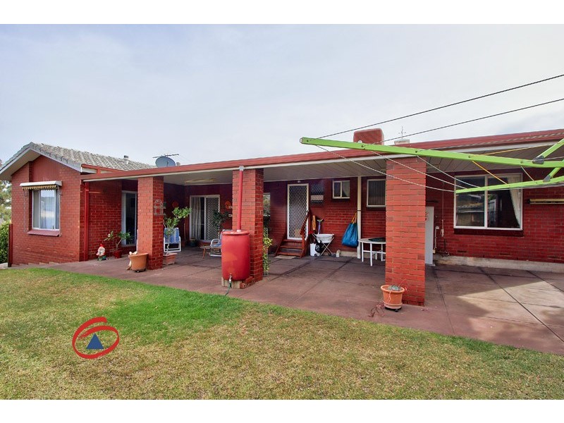 24 Mckinlay Avenue, Gawler East SA 5118