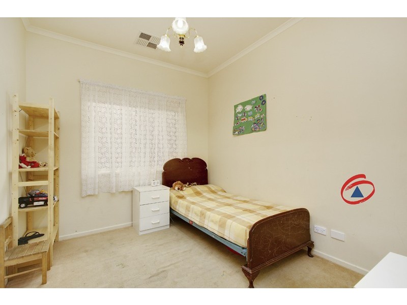 37 Sheaoak Drive, Mawson Lakes SA 5095