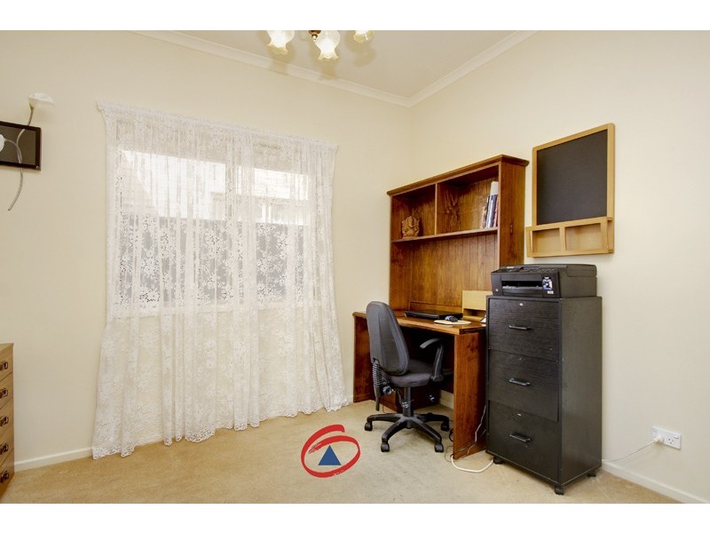 37 Sheaoak Drive, Mawson Lakes SA 5095