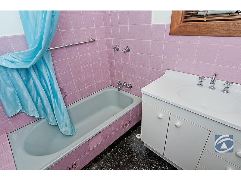 24 Wasley Street, Elizabeth Downs SA 5113