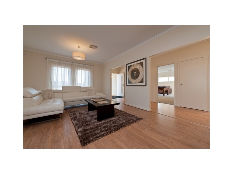 16 Flynn St, Munno Para SA 5115