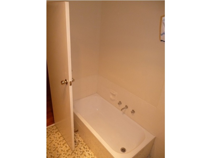 6 Bacton St, Evanston SA 5116