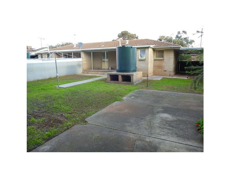 6 Bacton St, Evanston SA 5116