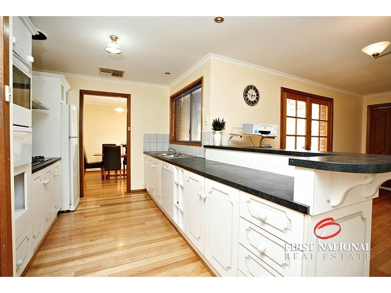 6 Bassett Crescent, Gawler East SA 5118