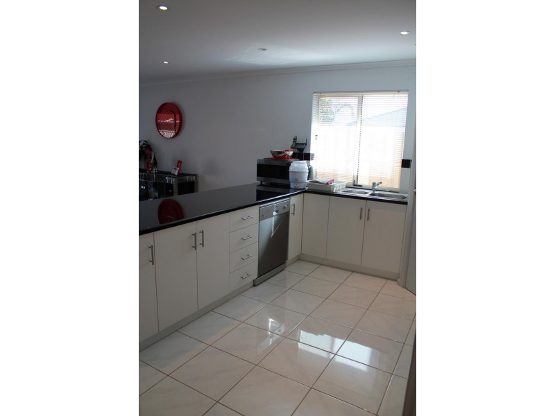 12B Davalan Dve, Munno Para West SA 5115