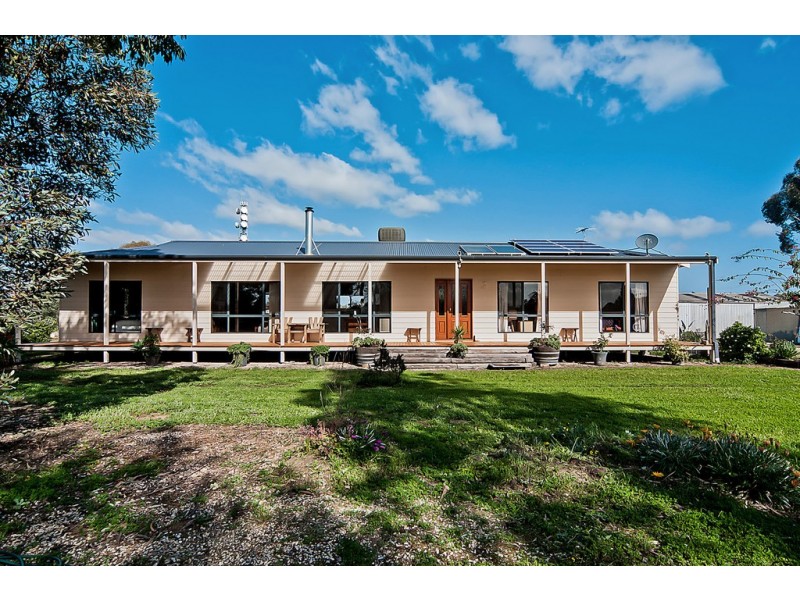 18 Tower Road (off Gawler River Road), Lewiston SA 5501