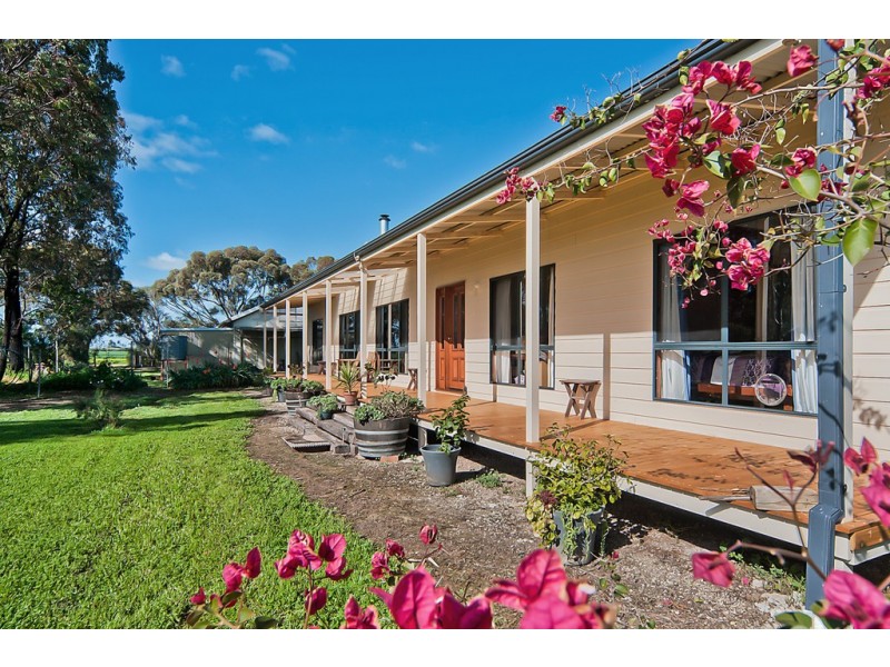 18 Tower Road (off Gawler River Road), Lewiston SA 5501
