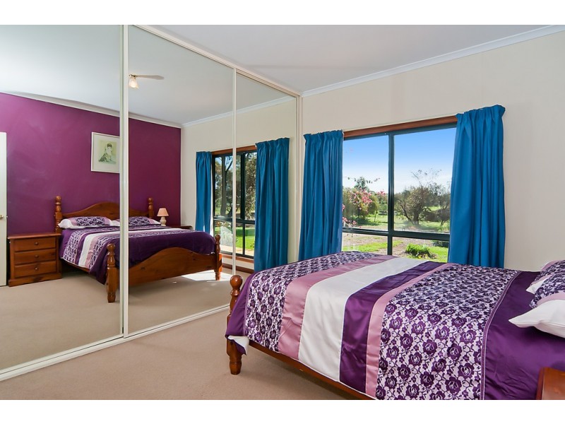 18 Tower Road (off Gawler River Road), Lewiston SA 5501