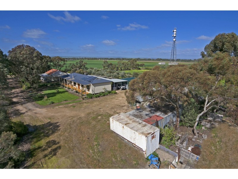18 Tower Road (off Gawler River Road), Lewiston SA 5501