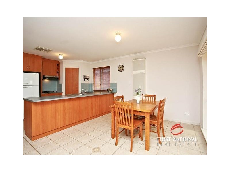 27A Thiele Cres, Evanston Park SA 5116