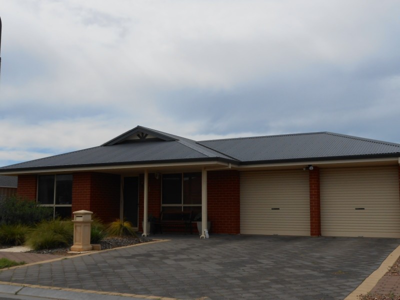 11 Dineen Rd, Parafield Gardens SA 5107