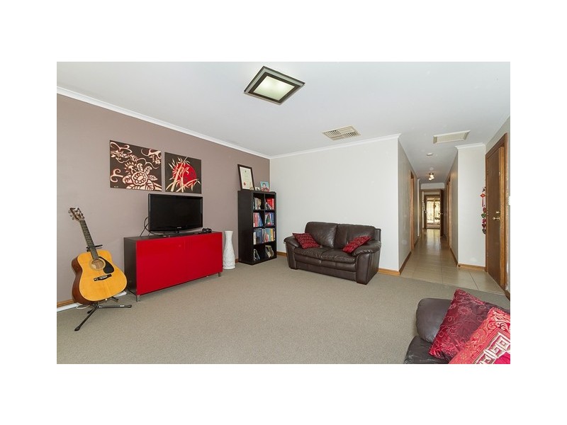 34 Rau Avenue, Evanston SA 5116