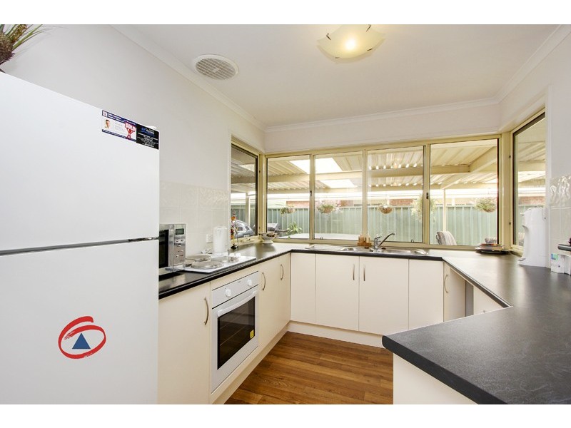 27 Barnet Road, Evanston SA 5116