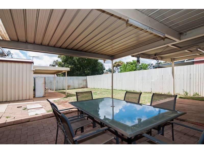 7 Nyenna Court, Munno Para SA 5115