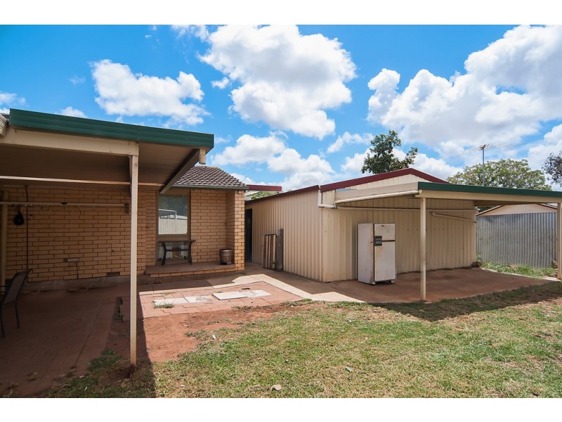 7 Nyenna Court, Munno Para SA 5115